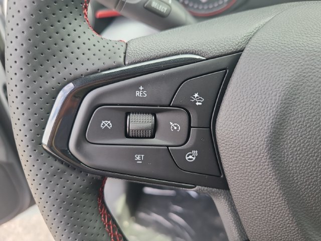 New 2026 Chevrolet Trax RS FWD image 25