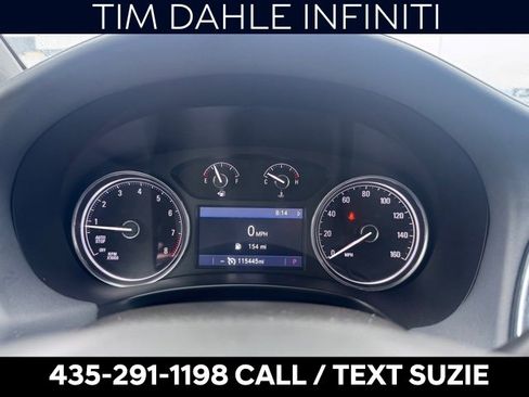 Used 2022 Buick Enclave Essence image 3