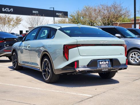 New 2026 Kia K4 GT-Line image 3