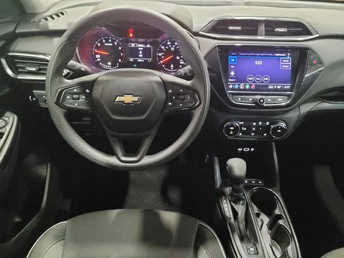 Used 2022 Chevrolet TrailBlazer LT w/ Convenience Package FWD image 22