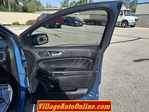 Used 2019 Ford Edge ST w/ Equipment Group 401A AWD/4WD image 45