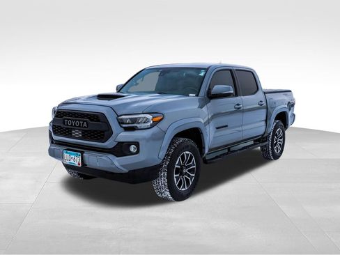 Used 2021 Toyota Tacoma TRD Sport w/ Technology Package image 1