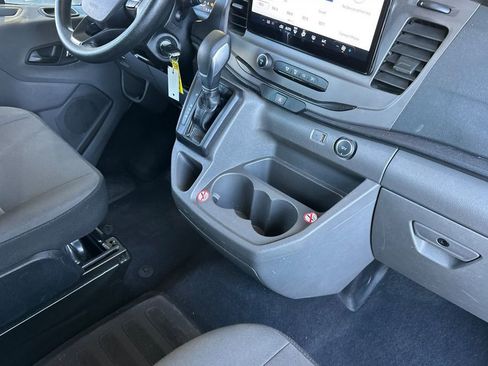 Used 2022 Ford Transit 350 XLT image 14