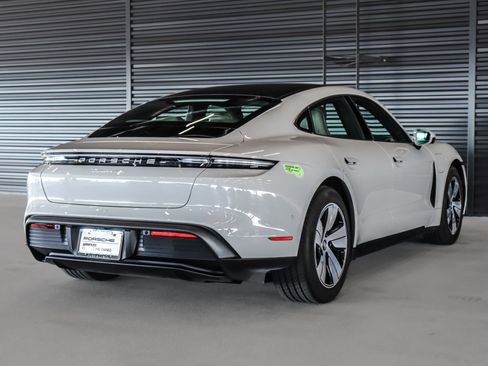 Certified 2023 Porsche Taycan 4S AWD/4WD image 10