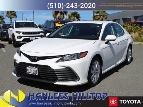Certified 2024 Toyota Camry LE image 3