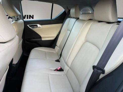 Used 2012 Lexus CT 200h Premium FWD image 27