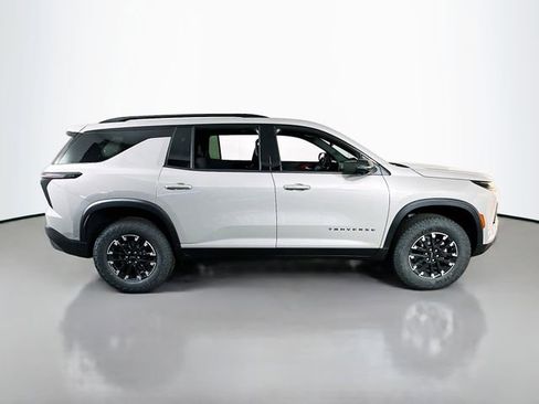 New 2026 Chevrolet Traverse Z71 w/ Enhanced Driving Package image 4