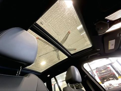 Used 2022 BMW X3 xDrive30i w/ Convenience Package w/ZPA AWD/4WD image 22