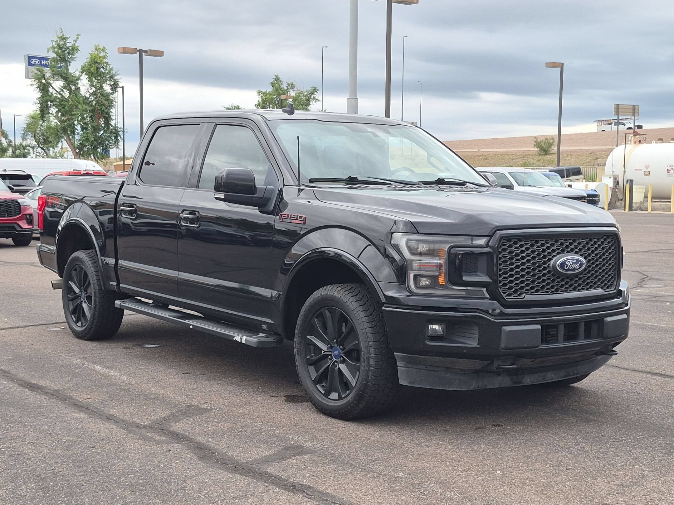 Used 2019 Ford F150 Lariat w/ Equipment Group 502A Luxury AWD/4WD image 3