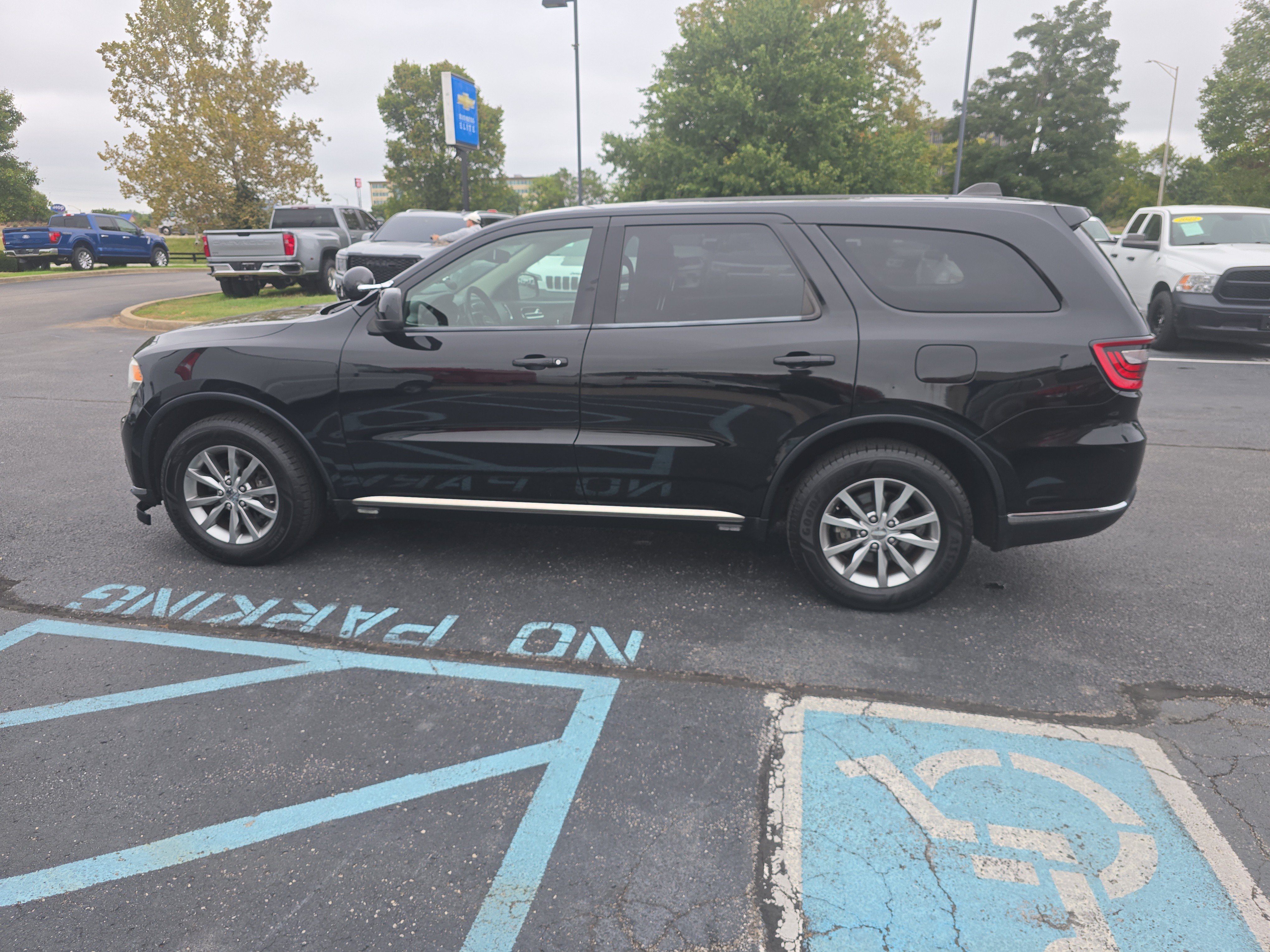 Used 2018 Dodge Durango AWD image 8