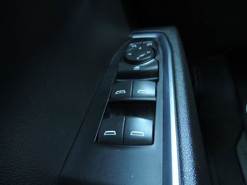 Certified 2022 Chevrolet Silverado 1500 LT RWD image 25