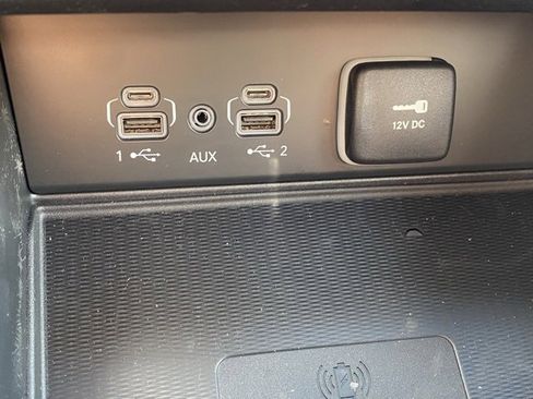 New 2025 Jeep Grand Cherokee Altitude w/ Trailer Tow Package image 22