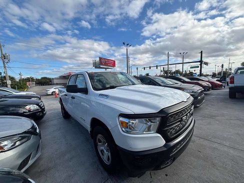 Used 2020 RAM 1500 Tradesman RWD image 11