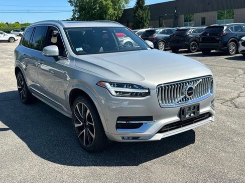 Used 2023 Volvo XC90 B6 Plus w/ Protection Package Premier AWD/4WD image 1
