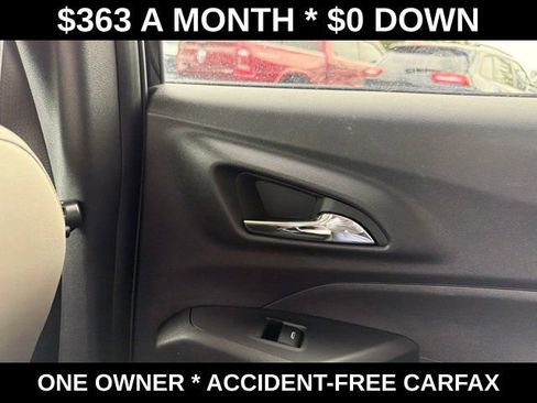 Used 2024 Chevrolet Trax ACTIV w/ Sunroof Package FWD image 42