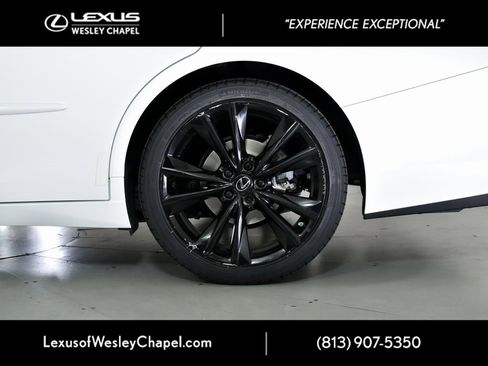 Used 2022 Lexus ES 350 F Sport image 11