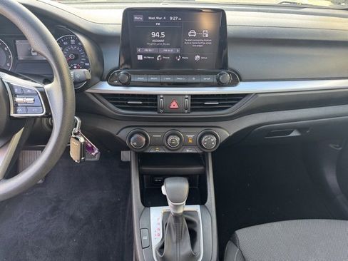 Certified 2023 Kia Forte LXS image 20