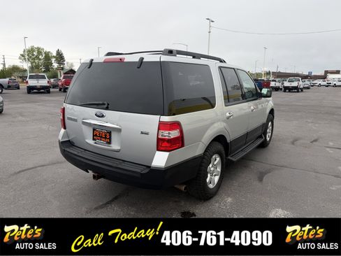 Used 2013 Ford Expedition XL w/ HD Trailer Tow Pkg AWD/4WD image 4