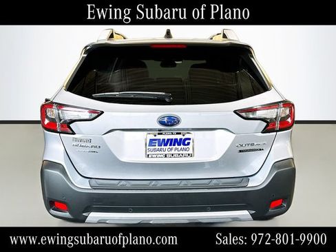 Used 2025 Subaru Outback Touring XT AWD/4WD image 6