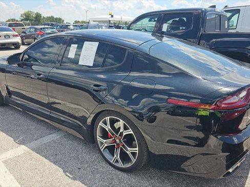 Used 2018 Kia Stinger GT1 RWD image 6
