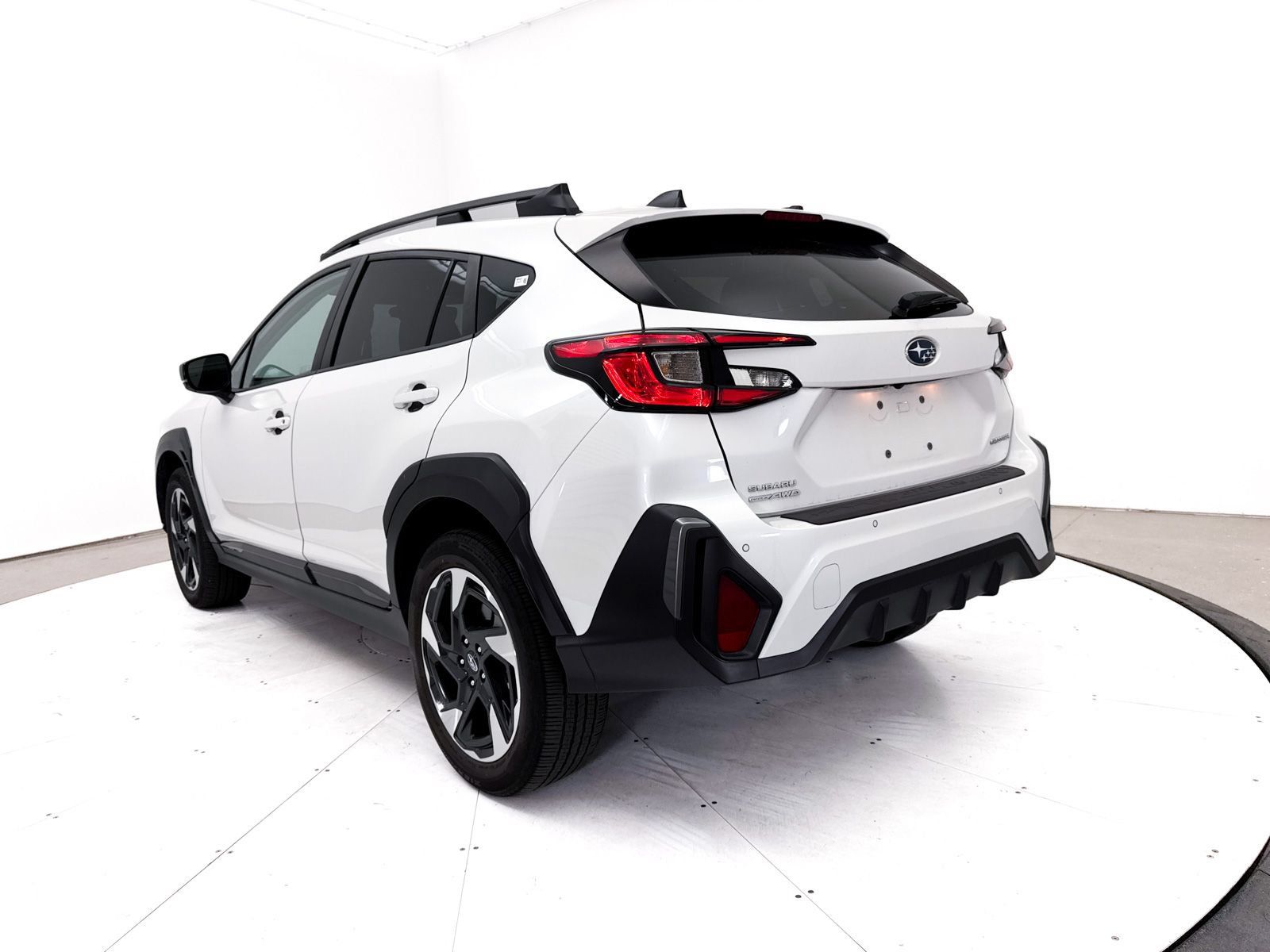 Used 2024 Subaru Crosstrek 2.5i Limited w/ Crosstrek Mirror Package AWD/4WD image 15