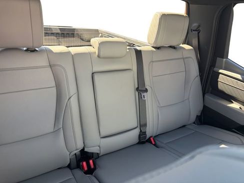 New 2026 Toyota Tundra Limited AWD/4WD image 18