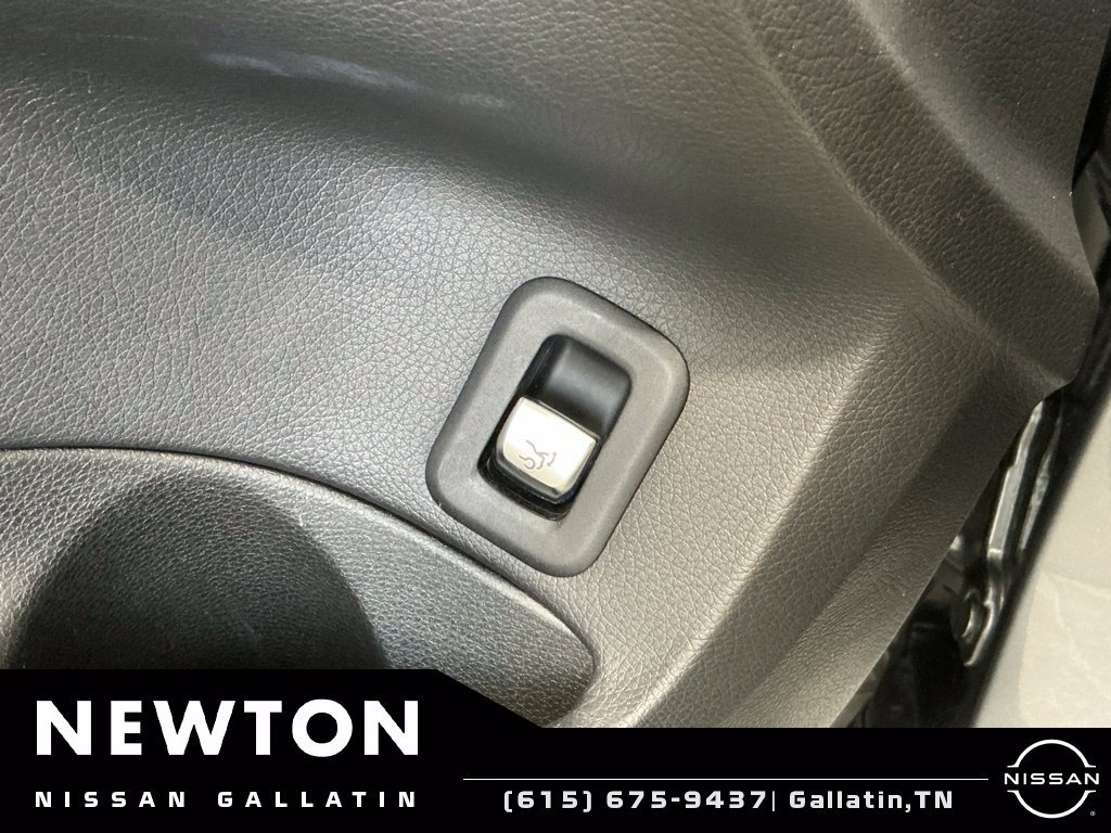 Used 2019 Mercedes-Benz C 300 Sedan image 44