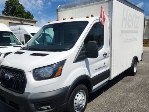 Used 2022 Ford Transit 350 DRW RWD image 6