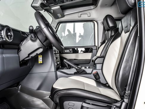 New 2025 INEOS Grenadier Fieldmaster Edition image 14