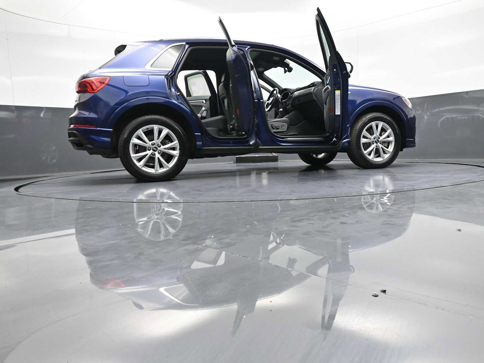 Used 2023 Audi Q3 2.0T Premium Plus AWD/4WD image 47
