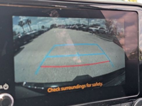 New 2026 Toyota Highlander XLE image 12