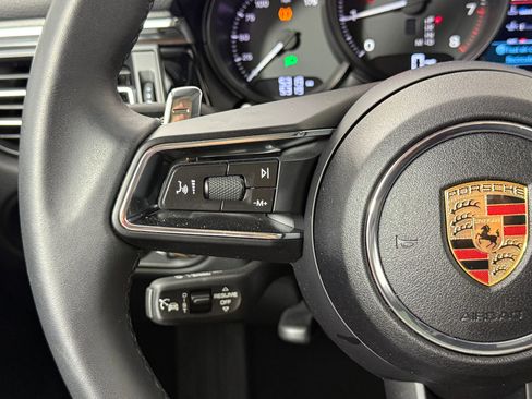 New 2025 Porsche Macan image 19