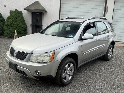 Used 2008 Pontiac Torrent 2WD image 3