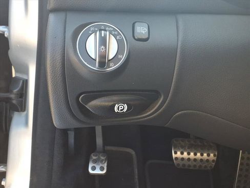 Used 2008 Mercedes-Benz SL 550 image 12