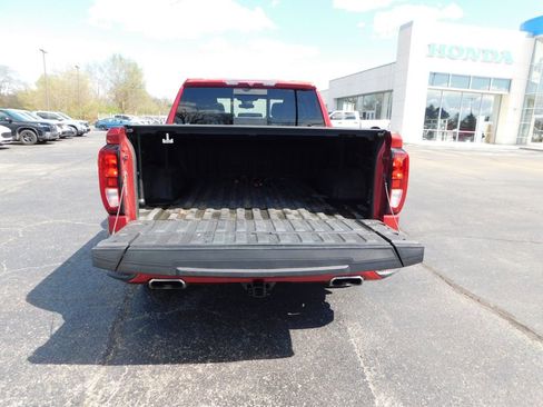 Used 2022 GMC Sierra 1500 Elevation w/ Elevation Premium Package AWD/4WD image 7