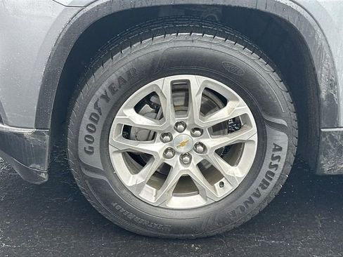 Used 2018 Chevrolet Traverse LT image 31