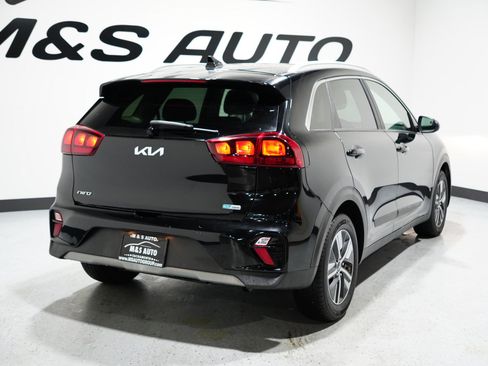 Used 2022 Kia Niro LXS w/ Digital Cluster Package image 8