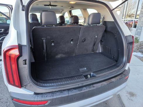 Used 2021 Kia Telluride LX image 27