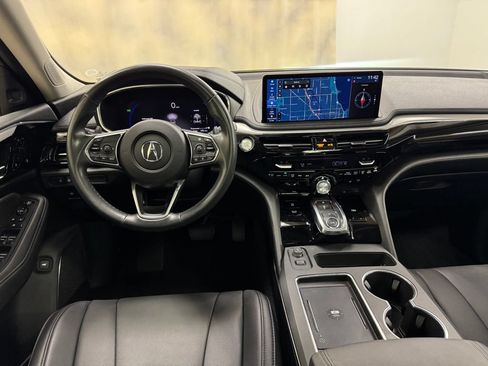 Certified 2025 Acura MDX SH-AWD image 19
