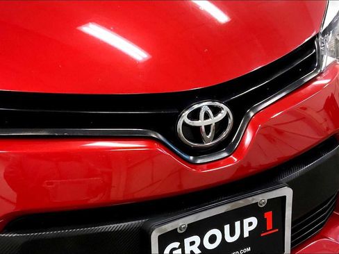 Used 2014 Toyota Corolla LE image 29