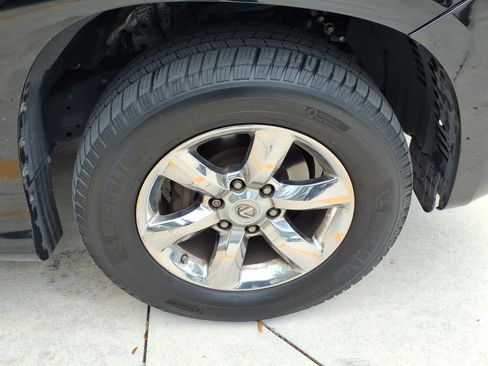 Used 2012 Lexus GX 460 w/ Comfort Plus Pkg AWD/4WD image 12