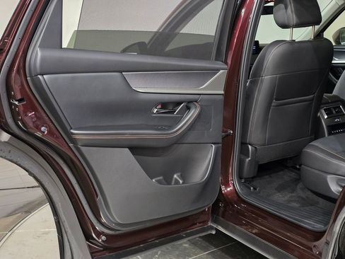 Used 2024 MAZDA CX-90 3.3 Turbo w/ Premium Package image 37