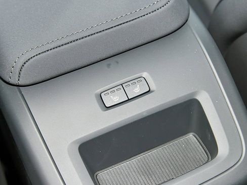 New 2026 Volvo XC60 B5 Plus w/ Protection Package Premier image 21