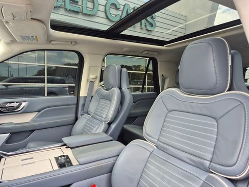 Used 2024 Lincoln Navigator L Black Label image 18