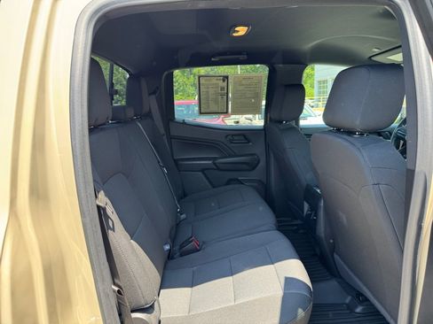Used 2024 Chevrolet Colorado Trail Boss AWD/4WD image 33