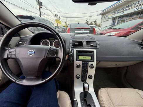 Used 2012 Volvo C70 T5 FWD image 18