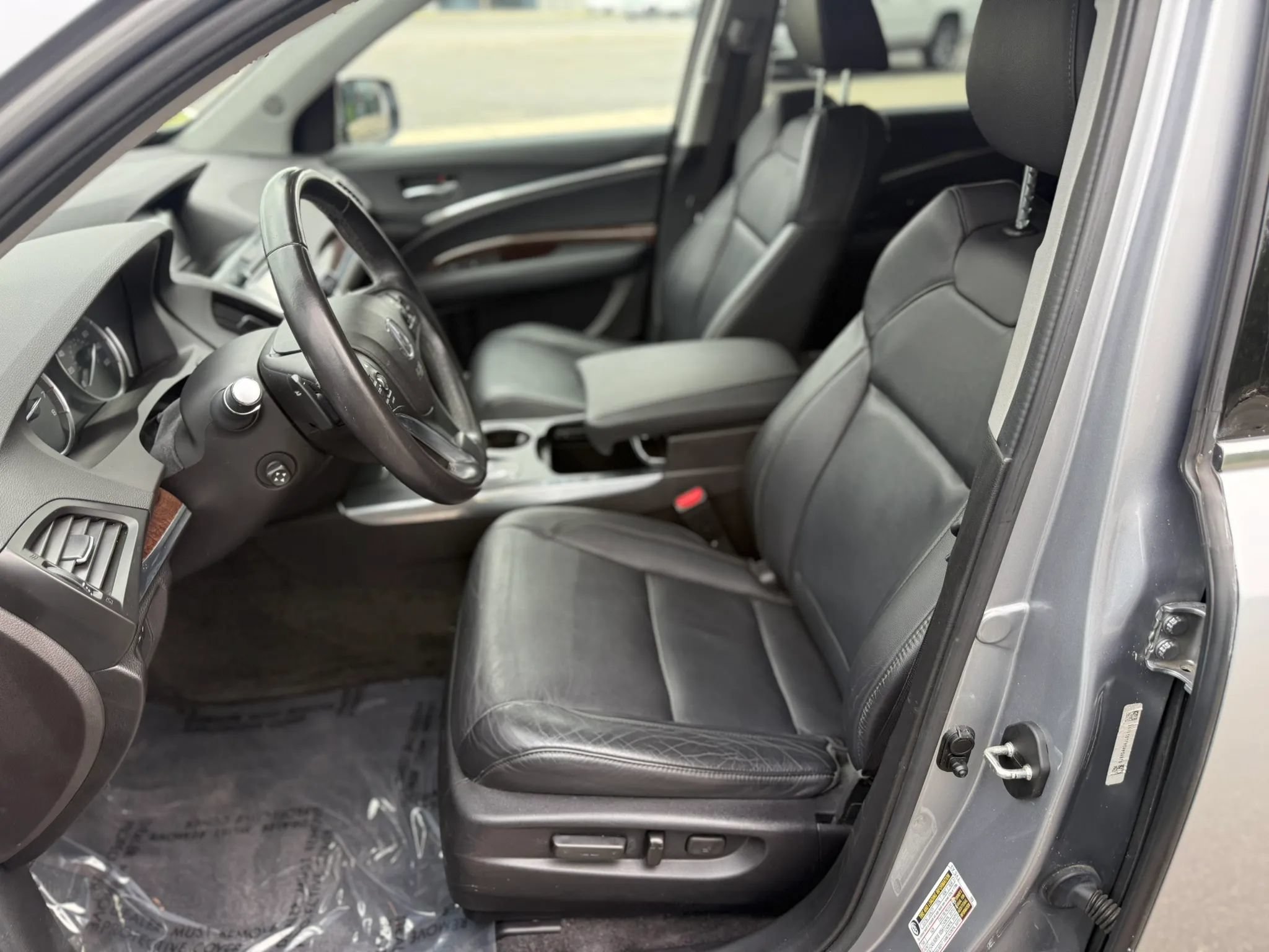 Used 2018 Acura MDX SH-AWD image 11