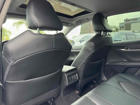 Used 2022 Toyota Camry XSE w/ Navigation Upgrade Package FWD image 14