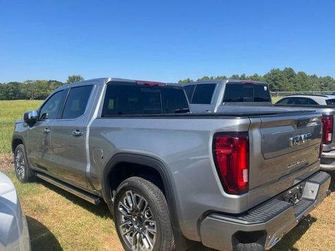 Used 2025 GMC Sierra 1500 Denali Ultimate AWD/4WD image 10