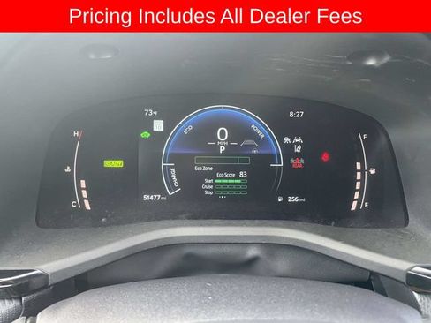 Used 2025 Toyota Camry SE FWD image 23